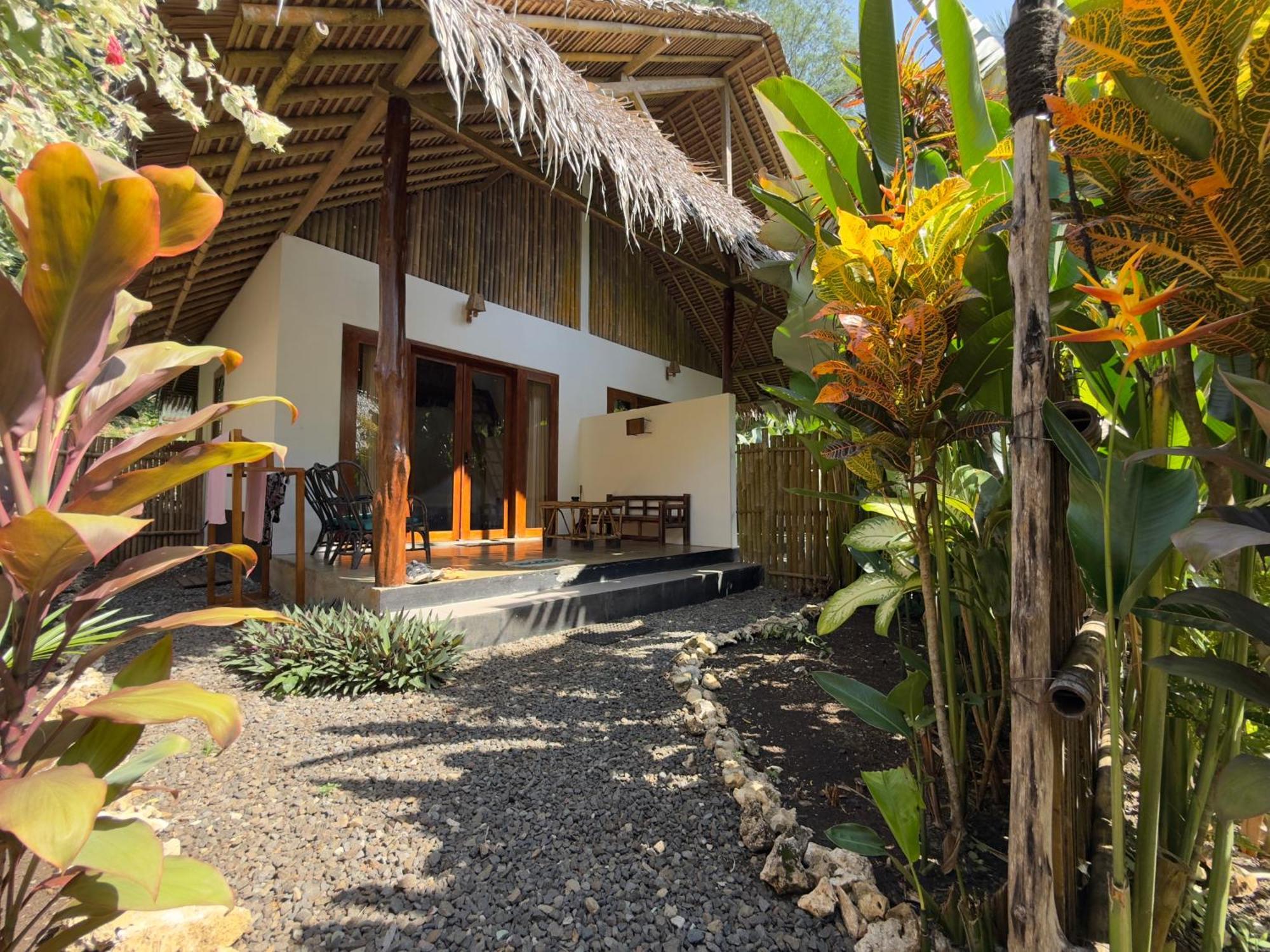 Rnv Eco Resort Bungalows Batukaras Ngoại thất bức ảnh