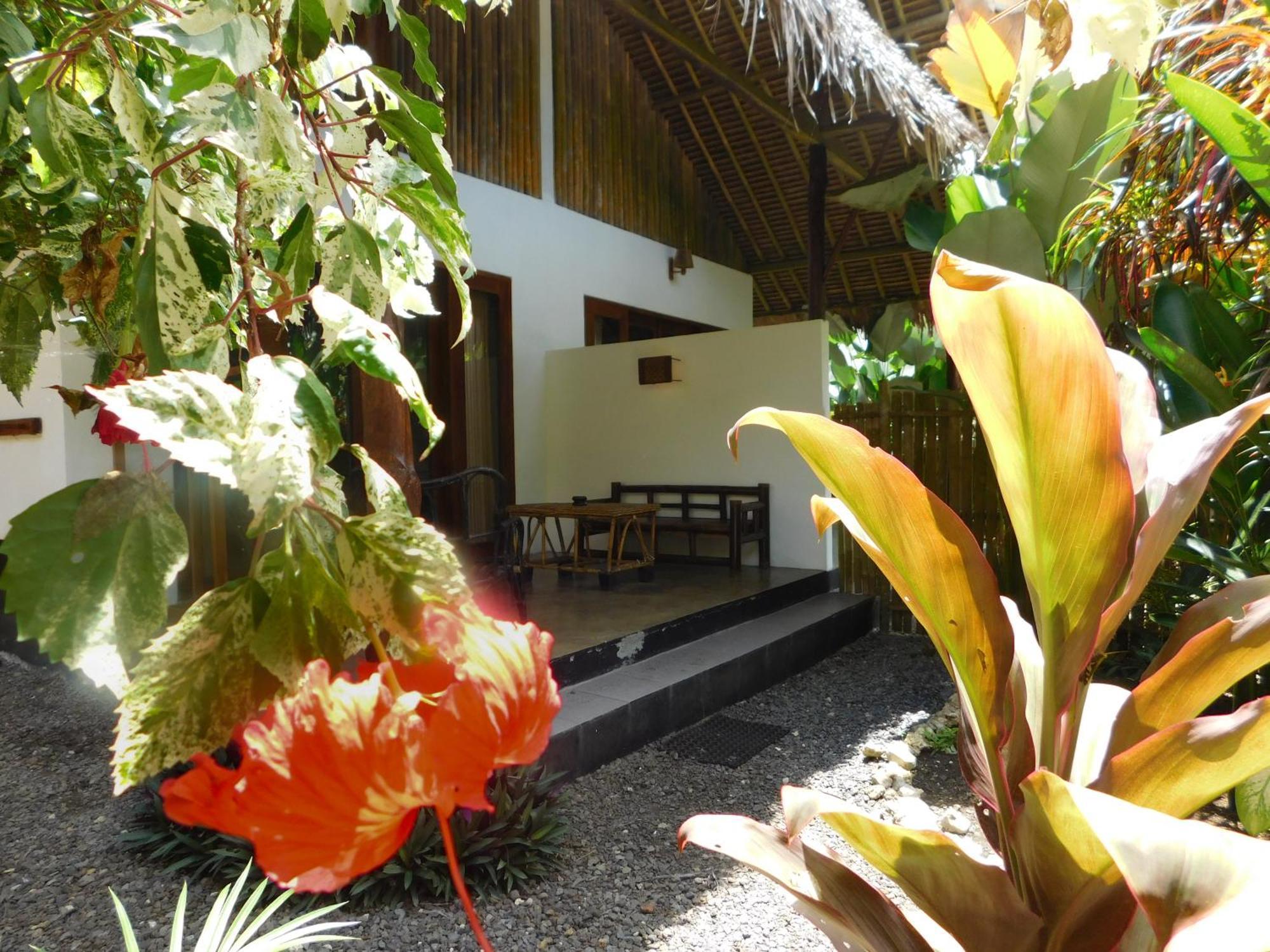 Rnv Eco Resort Bungalows Batukaras Ngoại thất bức ảnh